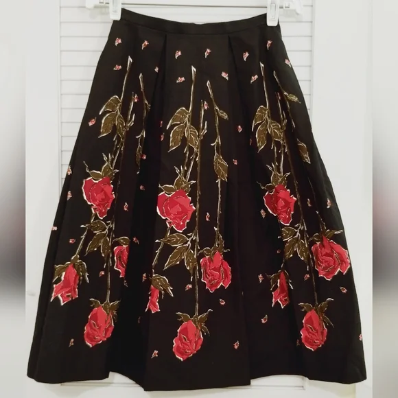 Vintage 80's Strawberry Fields Midi Floral Flair Pleated T Length Skirt. - Picture 1 of 12
